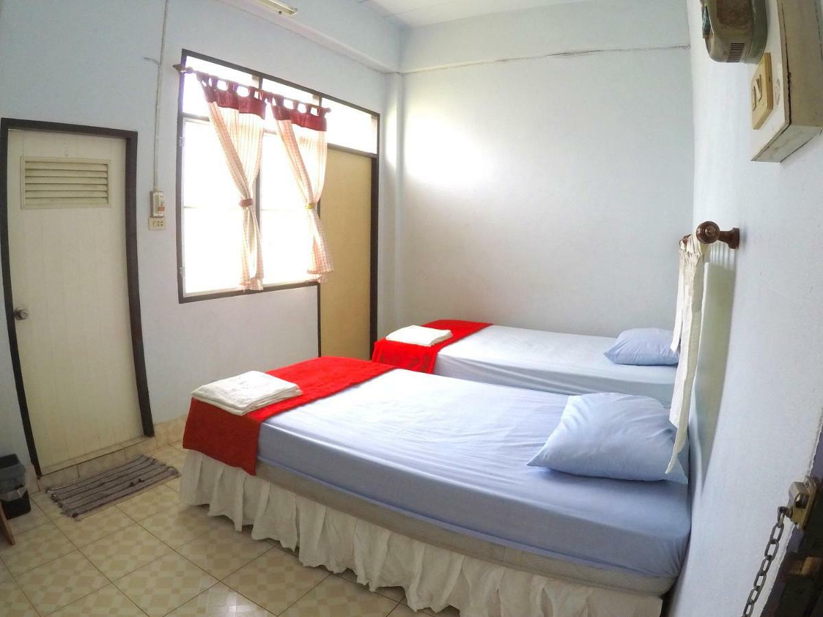 Fame Guesthouse Chumphon Exteriér fotografie